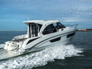 BENETEAU ANTARES 9 + 2x Suzuki DF200APX