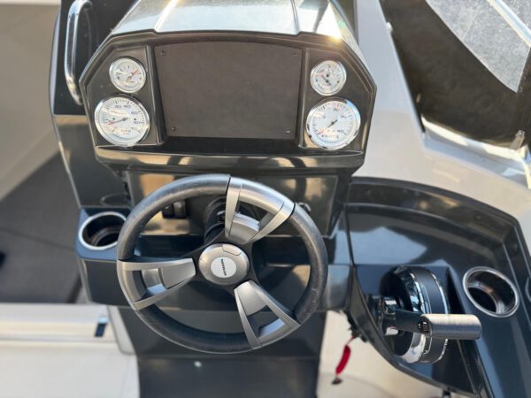 Gebrauchtboot, Quicksilver 555 Cabin mit Mercury F50 inkl. Trailer – Bild 3