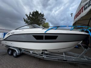 Quicksilver 805 Cruiser „EditionDeluxe“ + Mercury V300XL V8, Beispielfotos