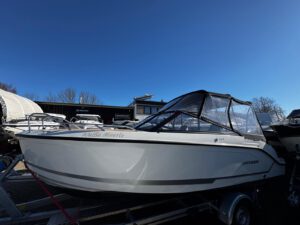 Gebrauchtboot, Quicksilver 605 Cruiser + Mercury F150 + Trailer